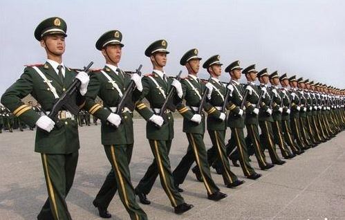 7 secrets behind such a good posture of Chinese Army