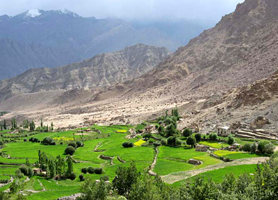 13 places to visit in Jammu & Kashmir