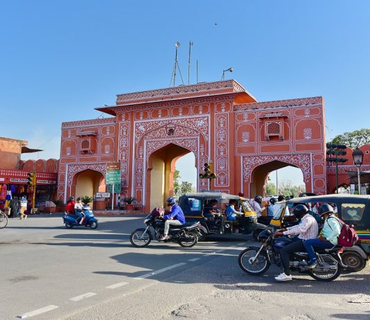 5 Main Advantages of Living in a Small Town