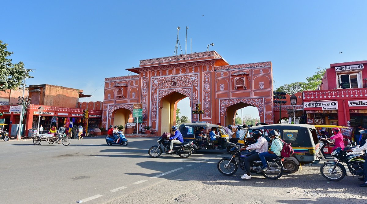 5 Main Advantages of Living in a Small Town