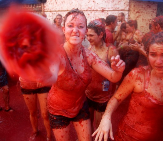 Top 6 Fun Facts about La Tomatina Festival la-tomatina-facts
