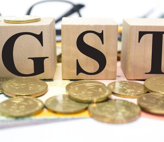 GST And Bollywood: ‘Why are we treated like the Paan and Gutka industry,’ Says Mukesh Bhatt GST And Bollywood: 'Why are we treated like the Paan and Gutka industry,' Says Mukesh Bhatt