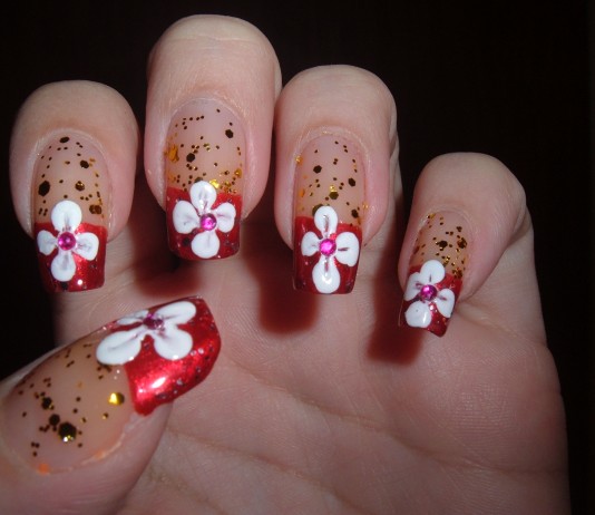 Creative Nail Arts : Steal The Show On Your Next Party!