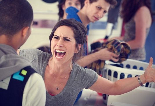 People Who Annoy And Stress You At Your Workplace People Who Annoy & Stress You At Your Workplace