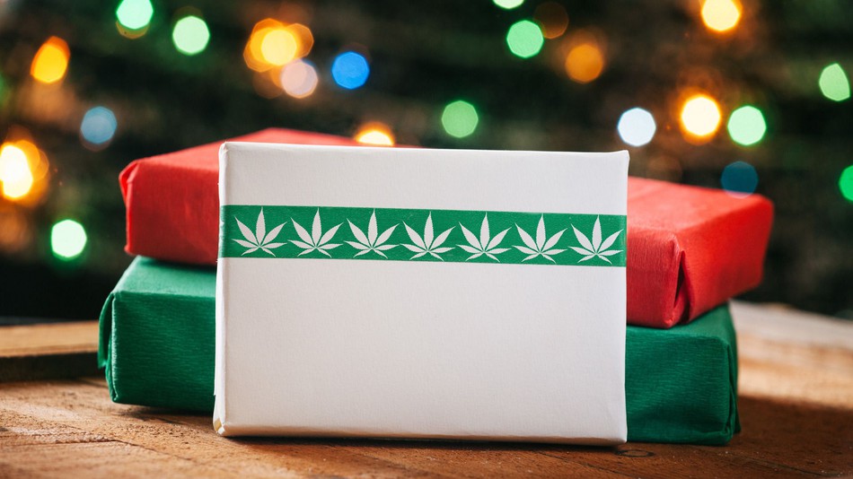 Shopping for Christmas Gifts For the Cannabis User in Your Life? Consider These 5 Suggestions