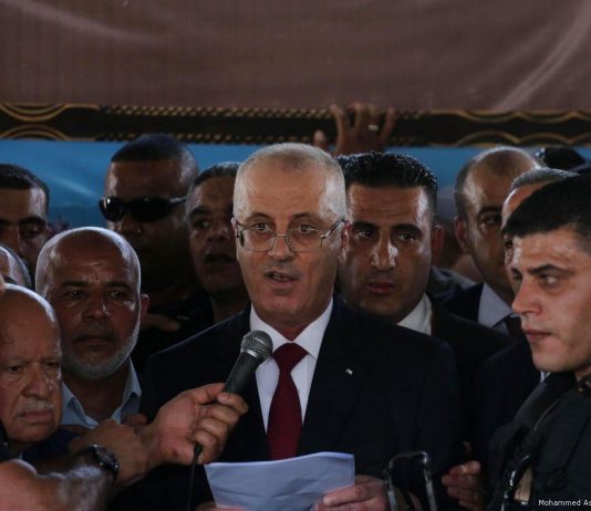 Palestine Latest News – PM survives roadside bomb Attack Palestine PM Rami Hamdallah