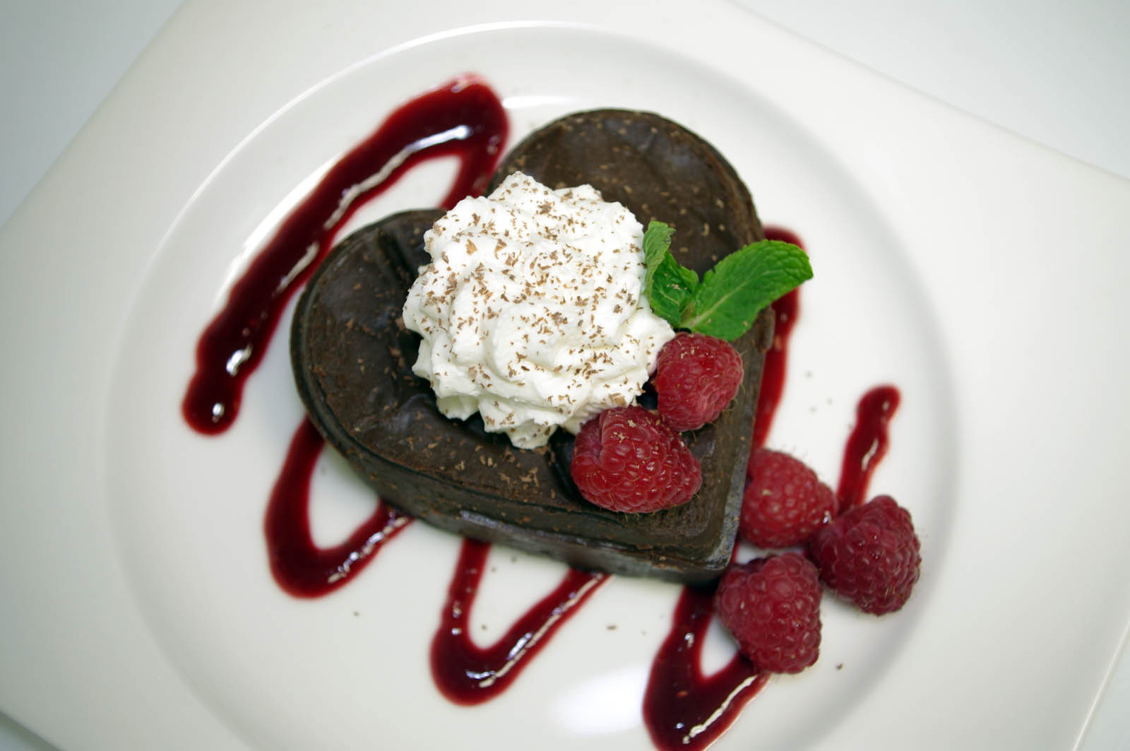 10 Valentine's Day Special Cake With Love From Bakingo