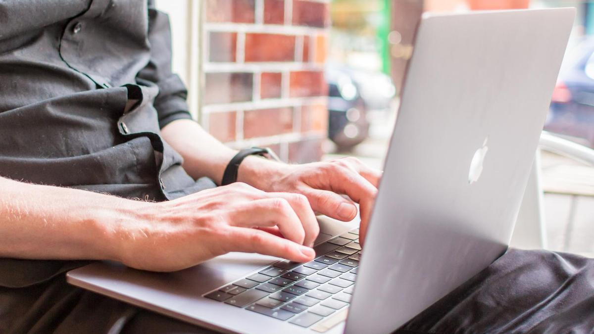 How to Find Duplicate Photos on Mac?