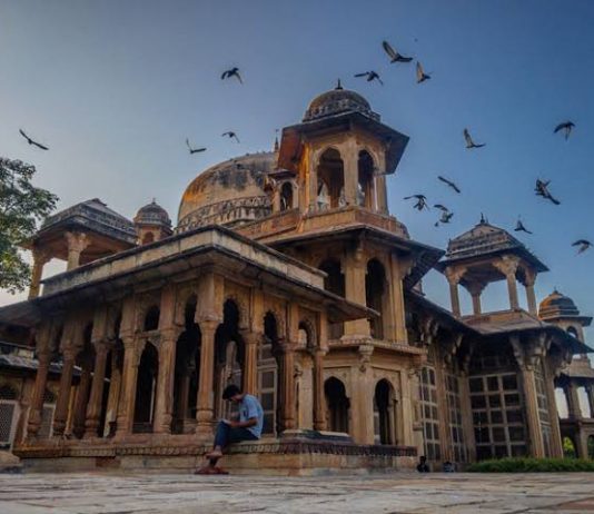 5 must visit places Gwalior tansen