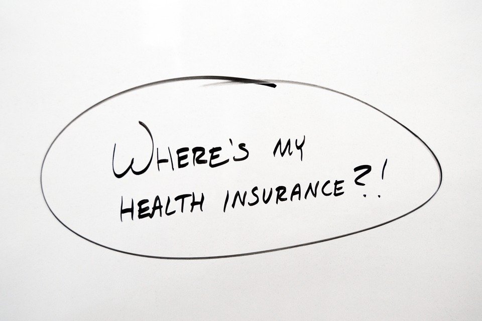 Prioritize Health Insurance Today For a Secured Tomorrow
