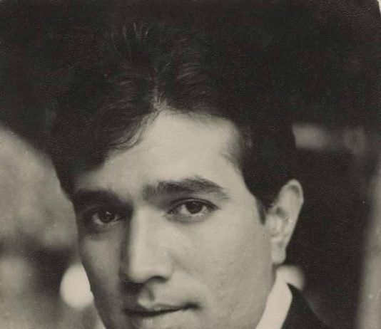 Best movies of Rajesh Khanna: 12 Must Watch best movies of Rajesh Khanna