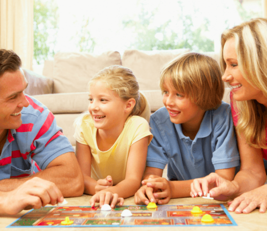 5 Reasons Why You Want to Play Ludo With Your Family And Kids family playing ludo