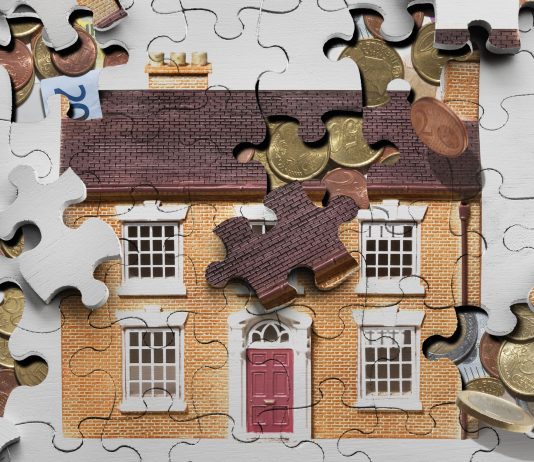 Constructing A New House? Here Is How Having A Credit Card Can Make Everything Streamlined house construction puzzle