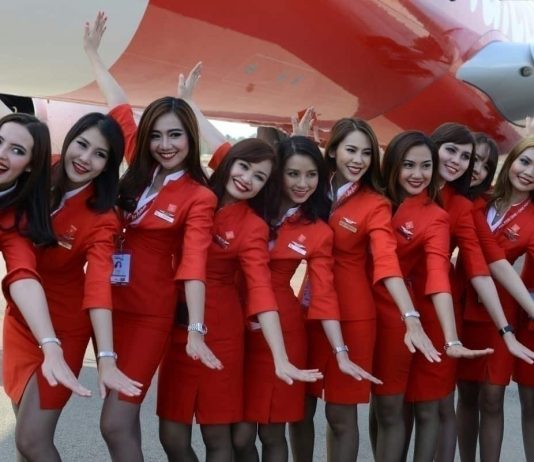 Perks of Being a Flight Attendant: 13 Benefits perks of being a flight attendant