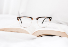 5 Factors to Consider When Choosing Your Next Pair of Glasses