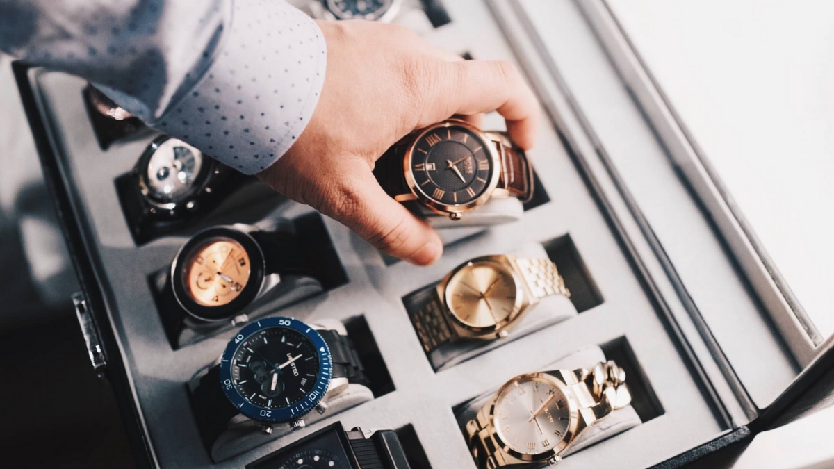 Elevate Your Outfit With These Smart Casual Watches For Guys