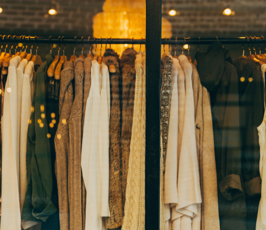 Top 10 Indian Clothing Brand For This Summer