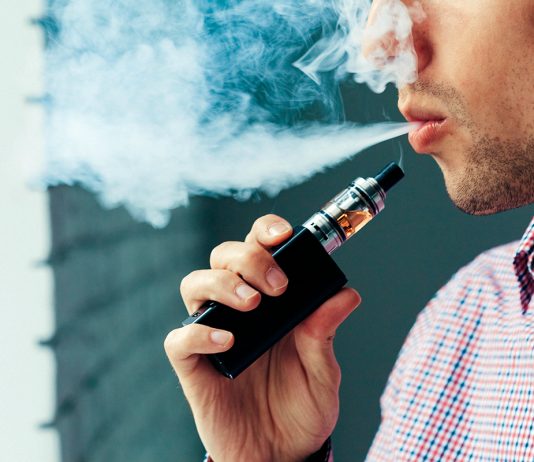 Top Reasons Vaping is Better than Smoking Top Reasons Vaping is Better than Smoking