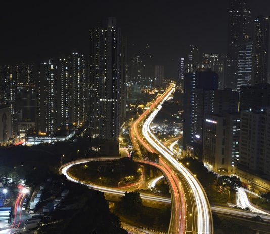 What are the advantages of the opening company in HK