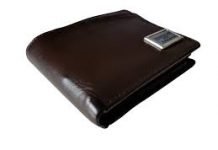 How to Choose the Right Men’s Wallet
