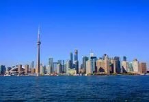 4 Reasons for an Extended Stay in Toronto