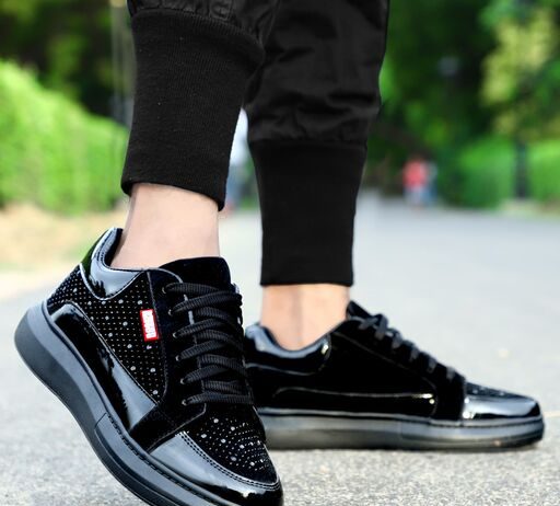 Why We Choose the Wrong Footwear