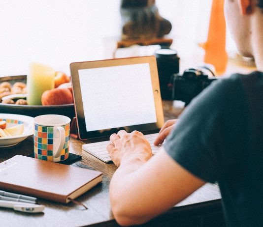 Networking for Introverts: 5 Strategies for Overcoming Social Challenges and Building Relationships