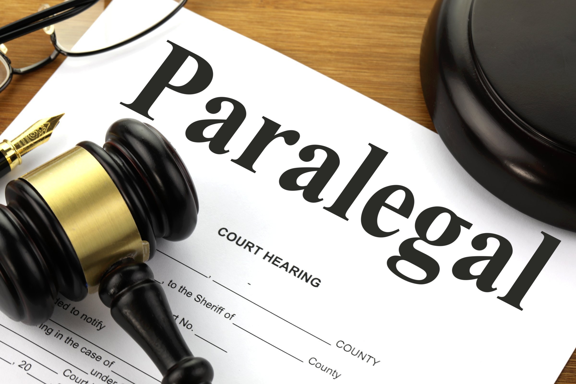 What Does a Paralegal Do?
